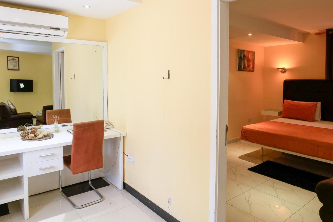Roses Guest House Kumasi Exterior photo