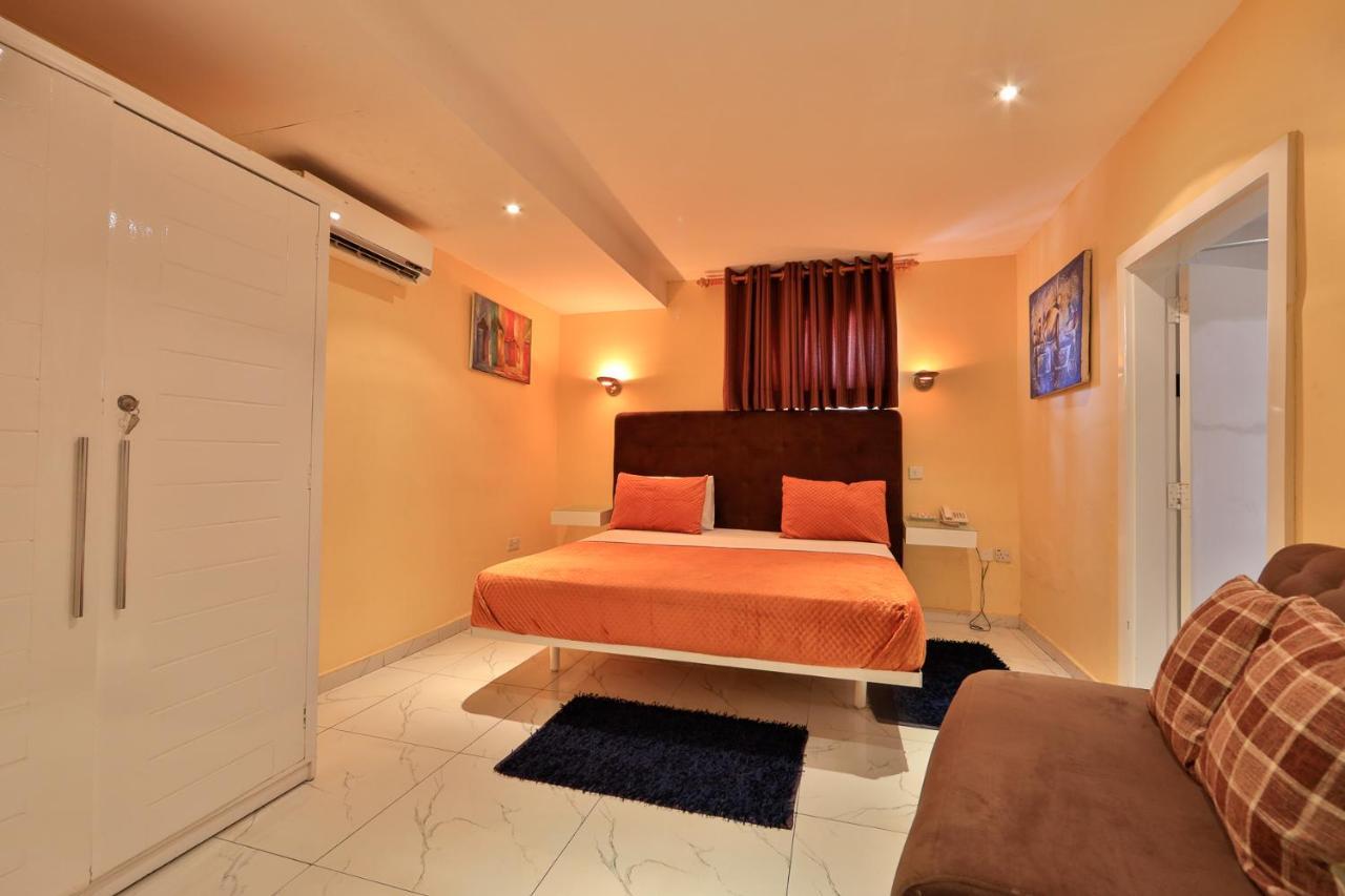 Roses Guest House Kumasi Exterior photo
