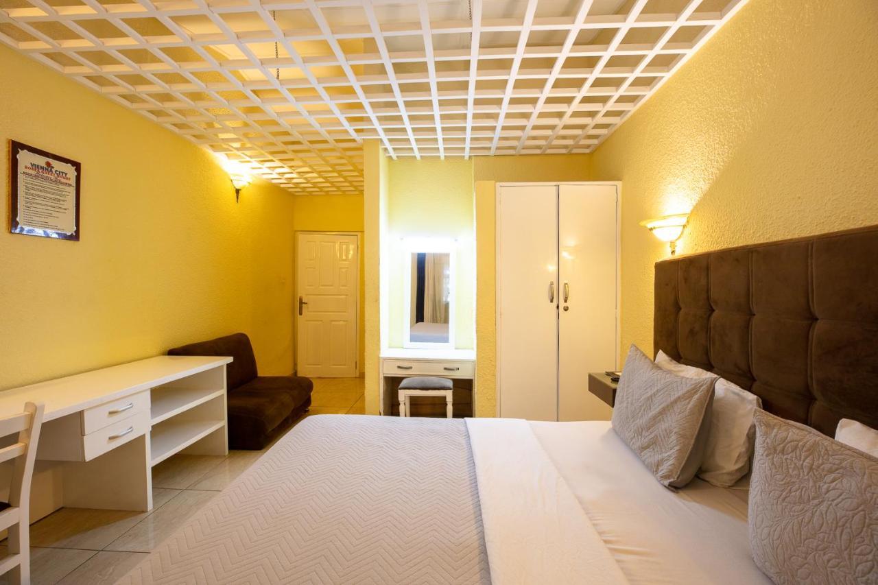 Roses Guest House Kumasi Exterior photo